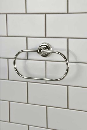 Traditional Oval Towel Ring - Polished Nickel