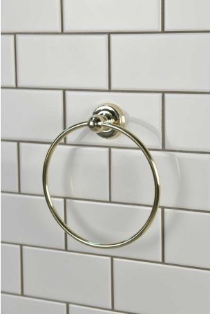 Traditional Round Towel Ring - Polished Brass