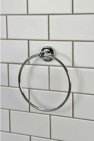 Traditional Round Towel Ring - Polished Nickel