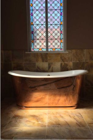 La Rochelle Aere - Cast Iron Bateau Bath in Copper or Brass