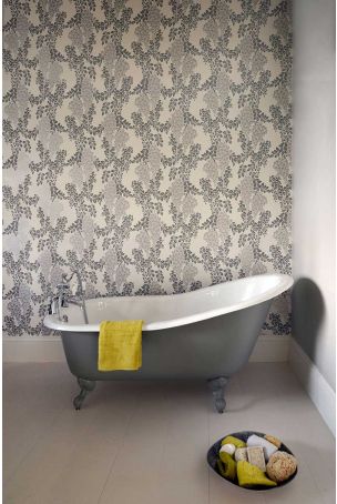 The Clovelly Slipper Cast Iron Bath