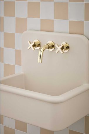 Bayor - 3-Hole Basin Mixer Tap - Backsplash Basin Mounted - Crosshead - Polished Brass