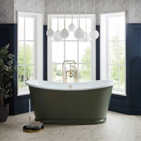 The La Rochelle Bateau Cast Iron Bath