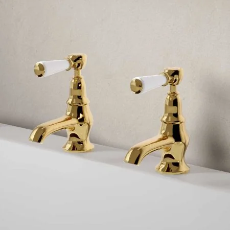 Linton White Lever 3/4 BSP Bath Pillar Taps Living Brass