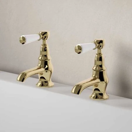 Linton White Lever 3/4 BSP Bath Pillar Taps Timeless Brass
