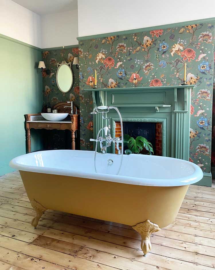 Pretty-little-edwardian_750x938